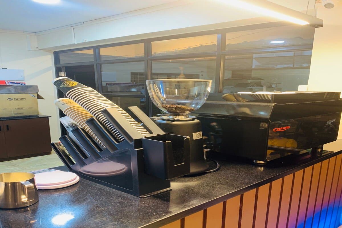 Coffee Koffein ambiance - cozy coffee shop environment perfect for relaxation